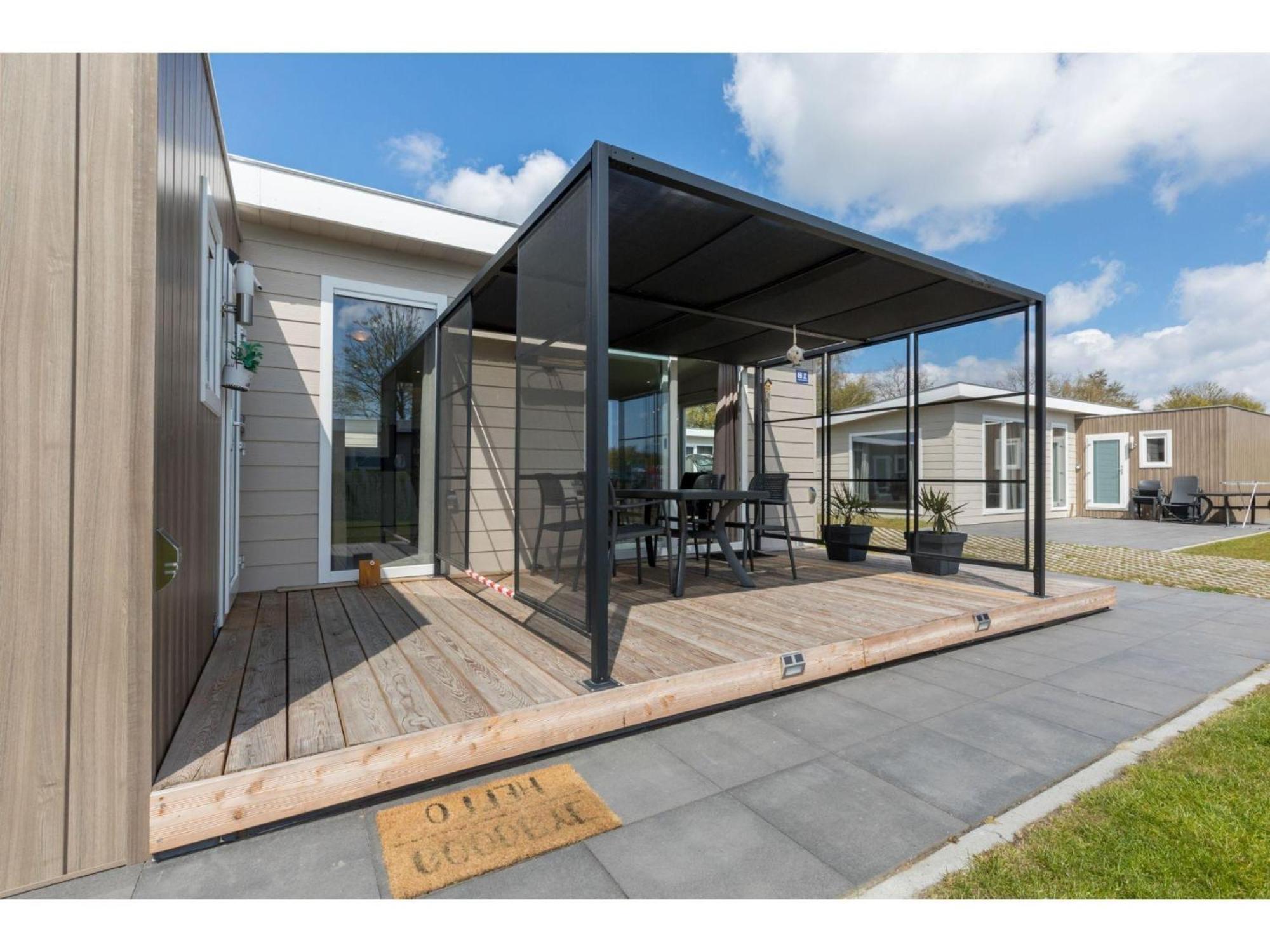 Brand New Chalets At 10 Minutes From The Oosterschelde Heinkenszand Екстериор снимка